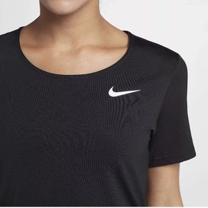 tee shirt nike pro compression